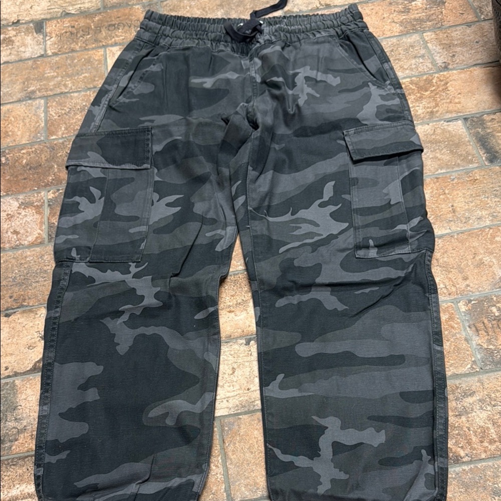 TNA Camouflage Cargo Pants